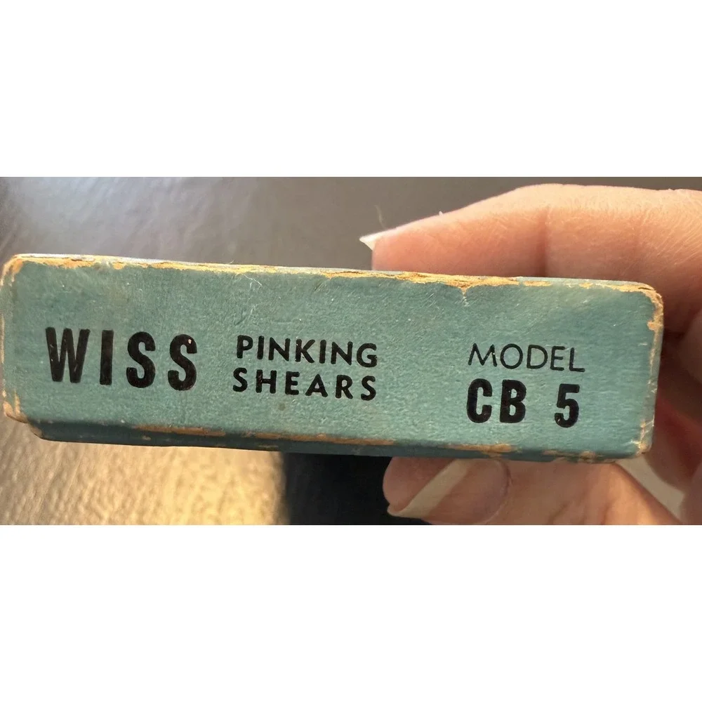 Vintage 5 1/2